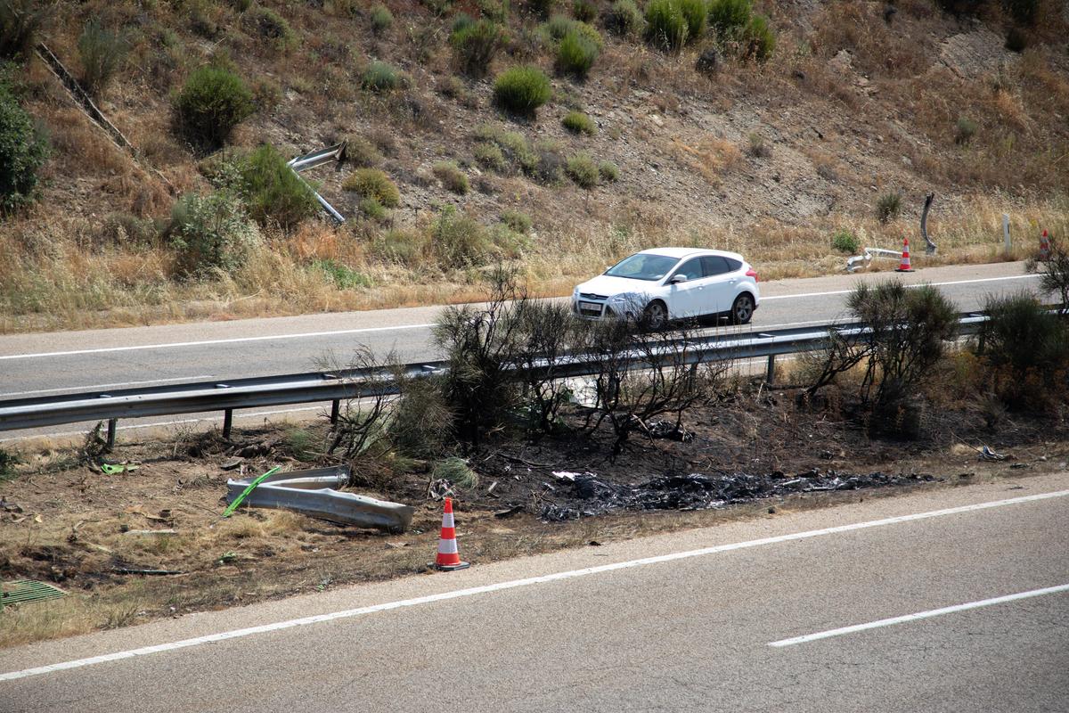 Imagini de la locul accidentului în care a murit Diogo Jota