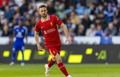 Gestul impresionant făcut cu 4 ani în urmă de Diogo Jota față de un mic suporter Liverpool: „Când fiul meu era la pământ, Diogo și-a făcut timp să-i trimită acest mesaj”