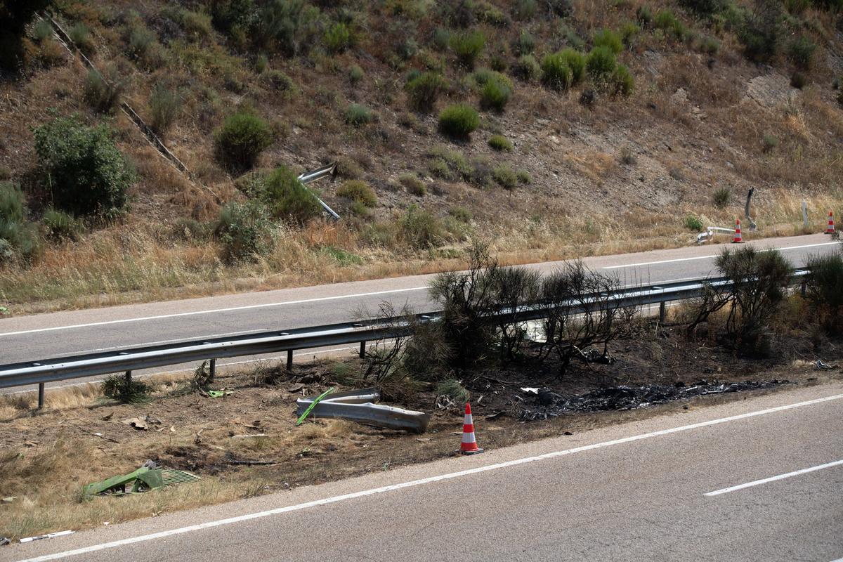Imagini de la locul accidentului în care a murit Diogo Jota