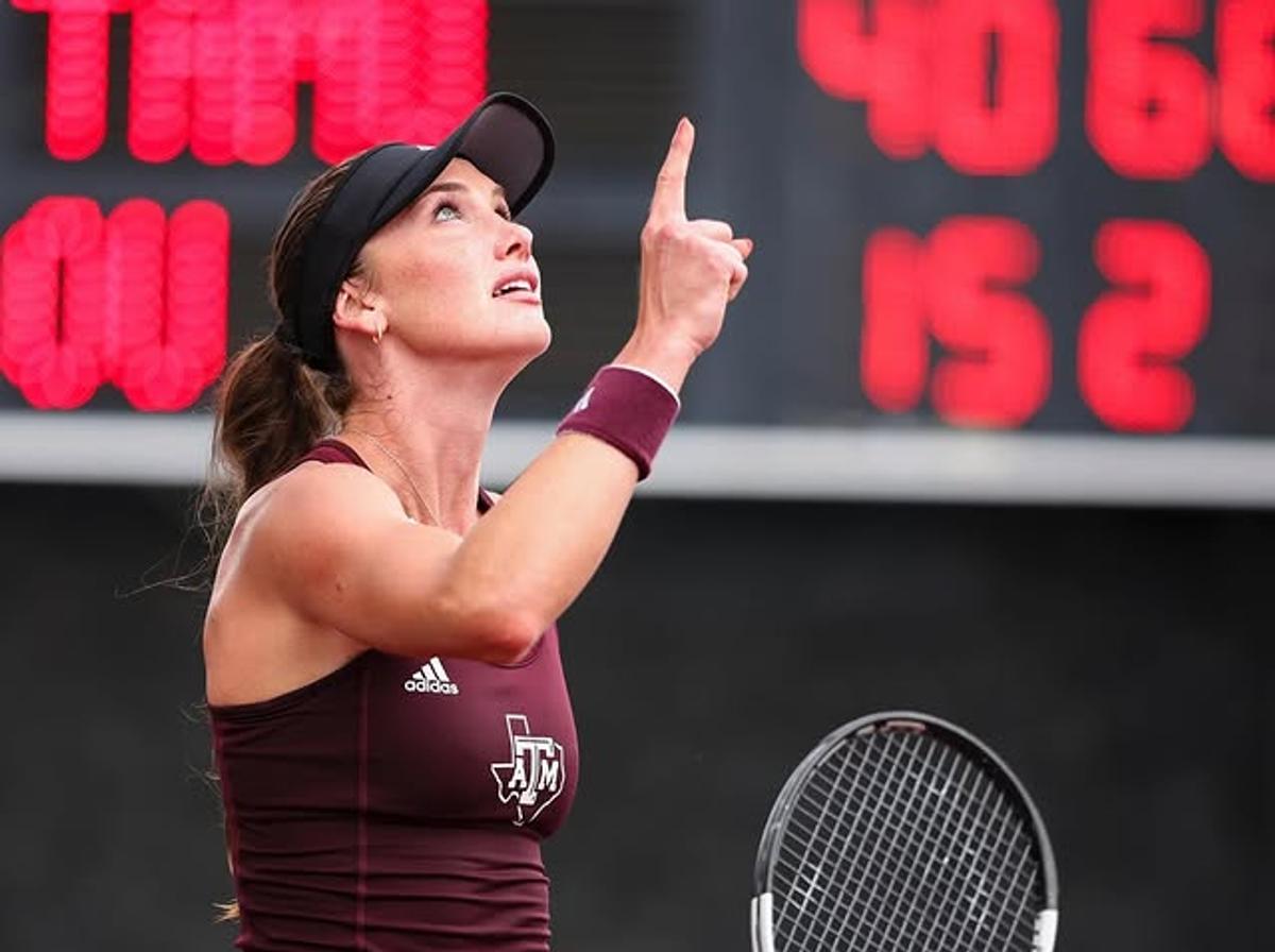 Noua senzație de la Wimbledon se susține financiar din modeling: „Îmi permite să îmi acopăr singură cheltuielile din tenis”