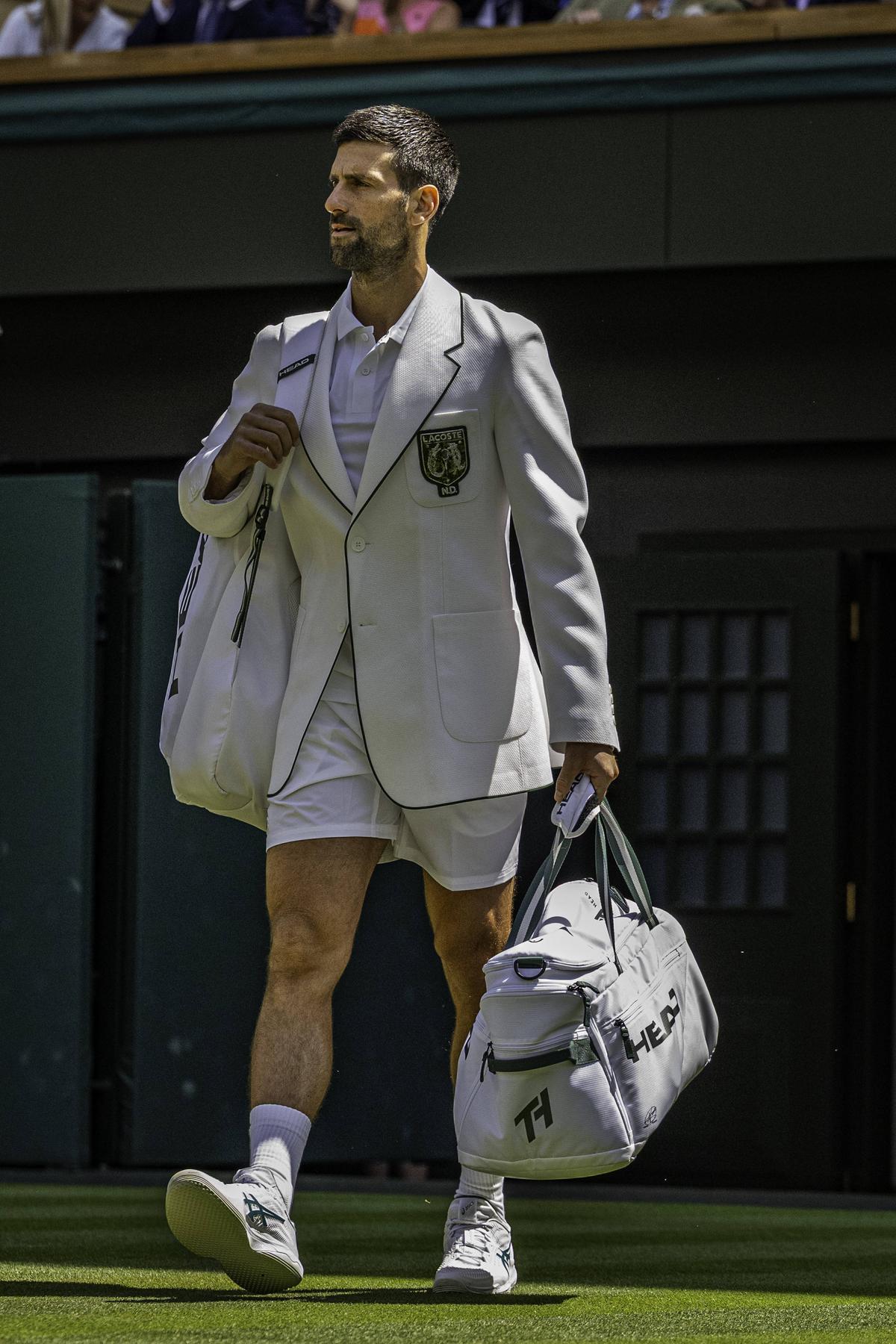 Novak Djokovic, „scos din zona de confort” în șaisprezecimile de la Wimbledon