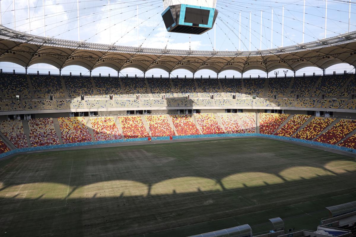 De ce nu poate Dinamo organiza derby-ul cu FCSB pe un stadion din afara Bucureștiului! „Câinii” au rămas fără variante