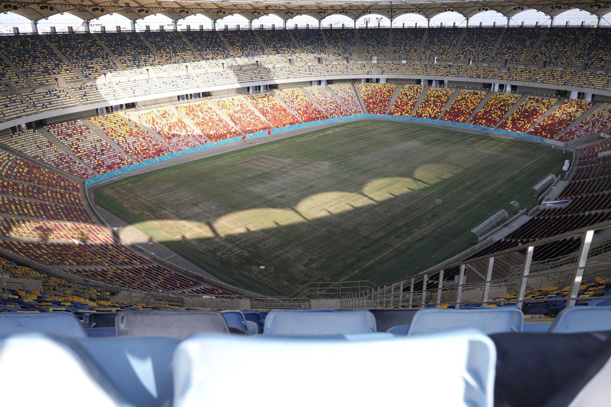 De ce nu poate Dinamo organiza derby-ul cu FCSB pe un stadion din afara Bucureștiului! „Câinii” au rămas fără variante