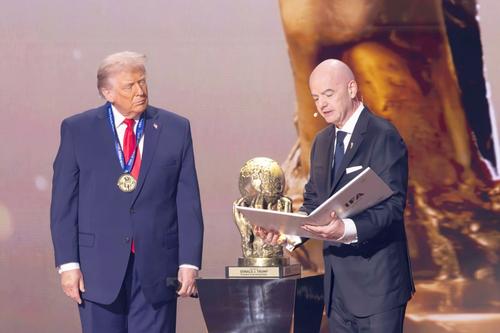 Donald Trump și Gianni Infantino // FOTO: Imago Images