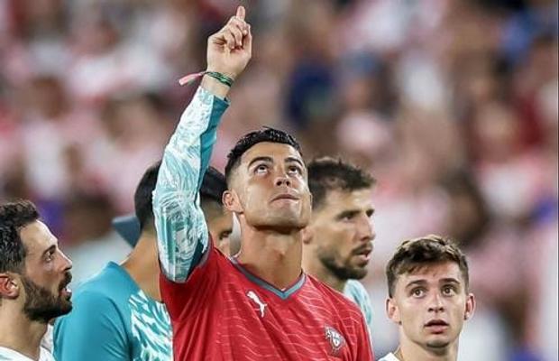 Diferența dintre Ronaldo și Messi...