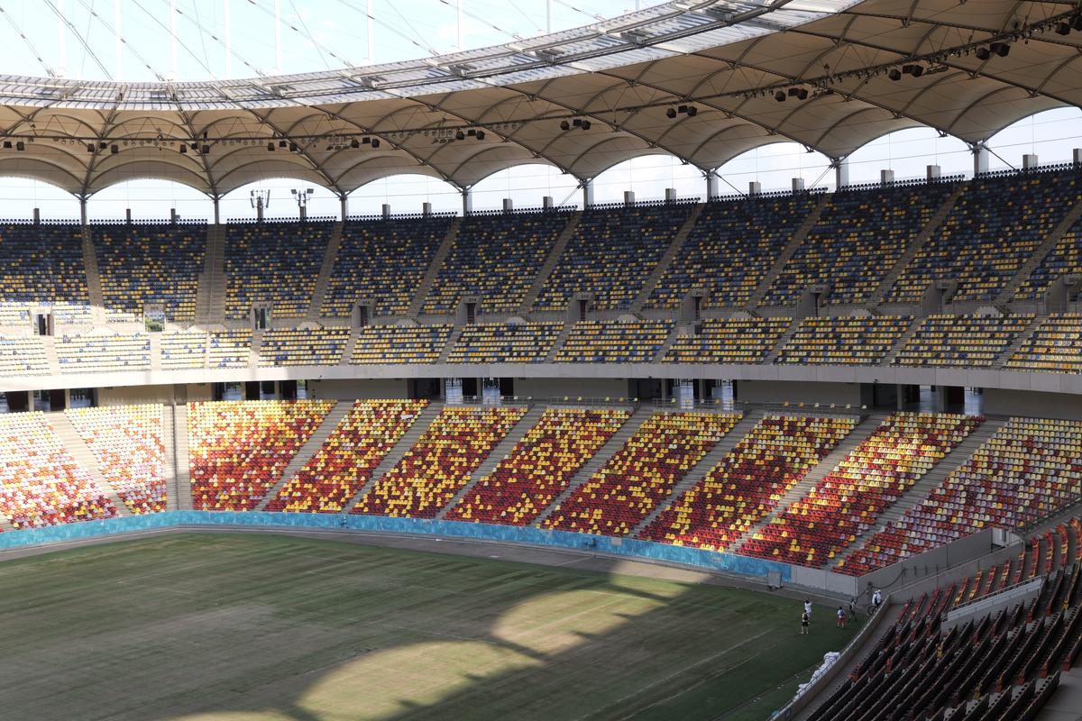 De ce nu poate Dinamo organiza derby-ul cu FCSB pe un stadion din afara Bucureștiului! „Câinii” au rămas fără variante