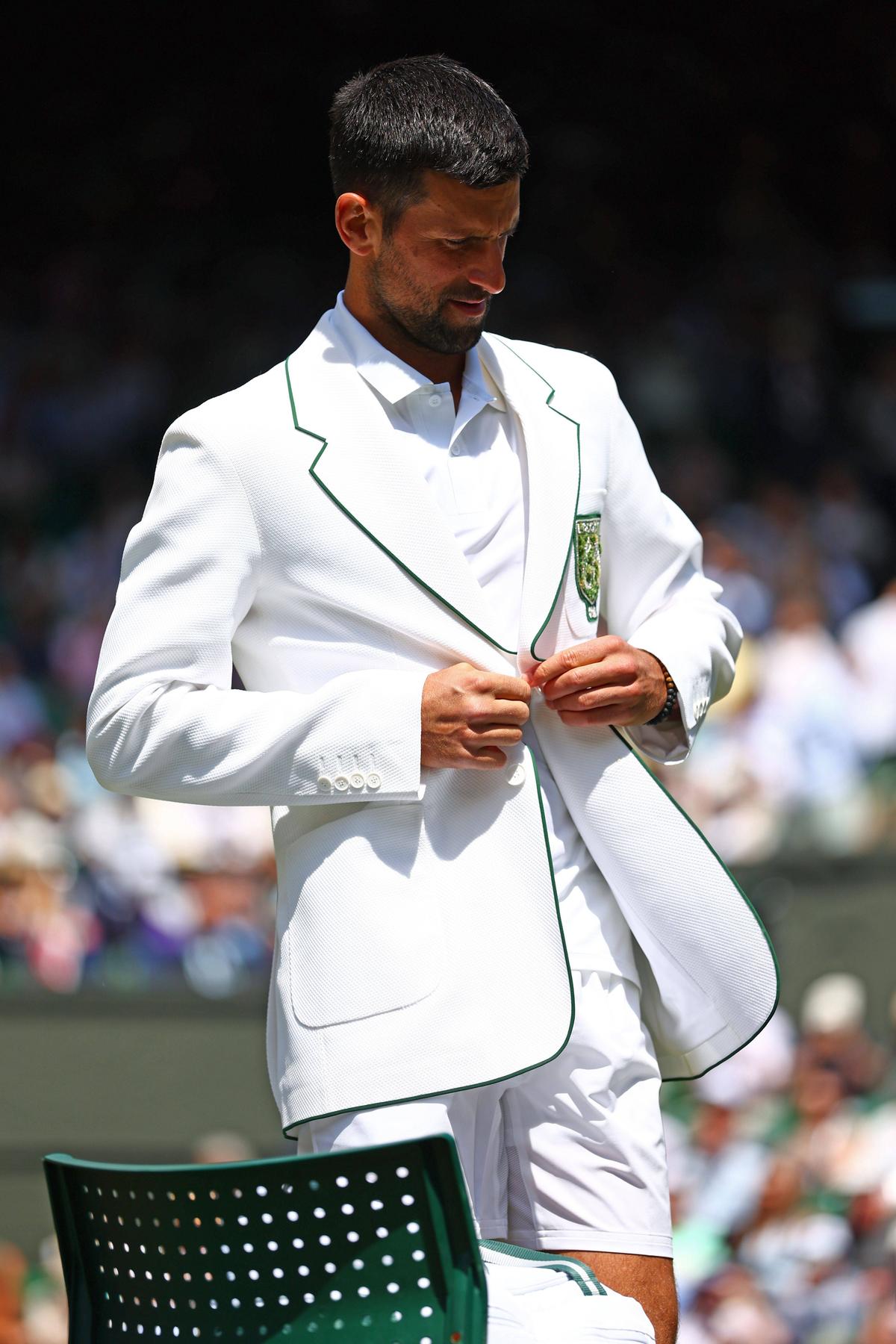 Novak Djokovic, „scos din zona de confort” în șaisprezecimile de la Wimbledon