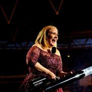 Poză mai veche cu Adele