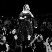 Poză mai veche cu Adele