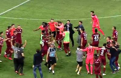 A știut de ce își freacă palmele înainte de meci! Ciprian Deac, în elita fotbalului românesc, alături de Arlauskis și Culio, după triumful lui CFR Cluj!