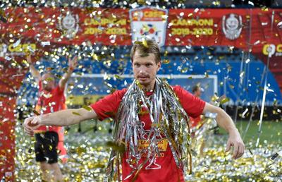 CFR Cluj, campioană! Giedrius Arlaukis și-a confirmat plecarea după ce a câștigat Liga 1+ Nu l-a uitat pe Dan Petrescu: „Așa se întâmplă când se întâlnesc doi nebuni!”