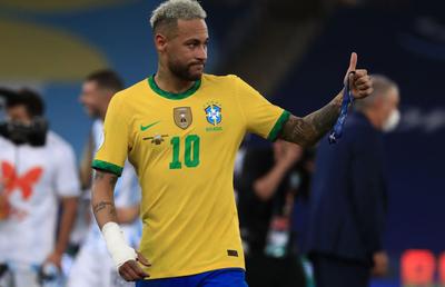 Francezii, îngrijorați de greutatea lui Neymar: cum a apărut în pozele din vacanță