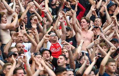 Conducerea lui Ajax, decizie ciudată înainte de noul sezon » Ce nu mai au voie să facă suporterii