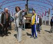 Fostele eleve îi fac un portret emoționant Marianei Bitang, care azi împlinește 60 de ani: „Doamna de fier" doar în sală, altfel „îți dă și cămașa de pe ea dacă ai nevoie de ceva"