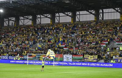 „Ria, Ria, Ungaria” a răsunat la Dunajska Streda - FCSB » Replica suporterilor români