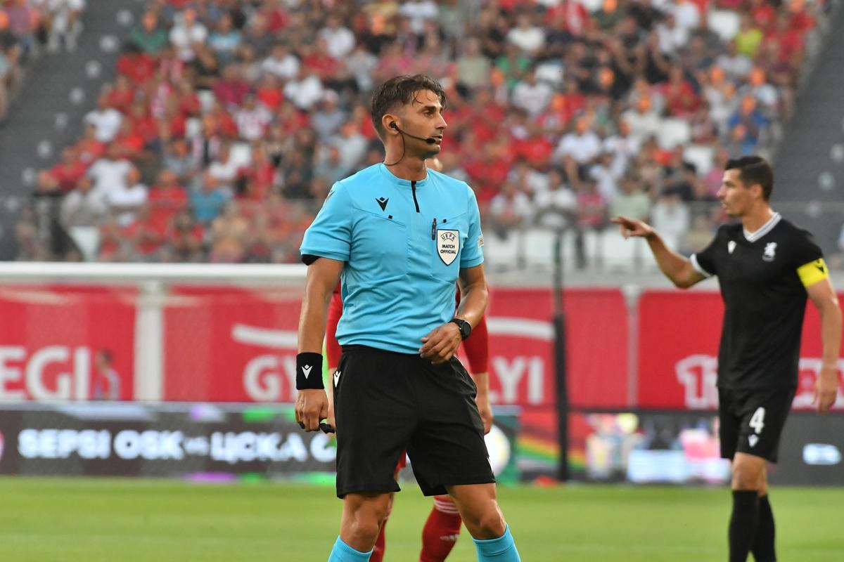 Tensiuni la CSKA Sofia după înfrângerea cu Sepsi: președintele a intrat în vestiar și și-a certat jucătorii » Ce a declarat antrenorul după meci