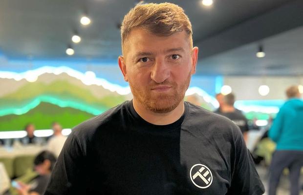 „M-a ajutat un pakistanez” » Cum a reușit Cătălin Moroșanu să depășească problema care l-a măcinat timp de un an: „Să nu vă jucați cu social media”