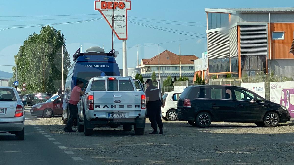 Un oraș în alertă că vin bulgarii » Polițiștii au percheziționat toate mașinile cu număr de Bulgaria înainte de Sepsi - CSKA Sofia. Imagini de la reporterii GSP