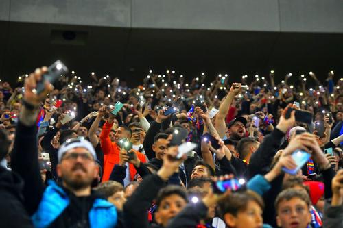 Fanii s-au înghestui la stadion și sezonul trecut, când FCSB a fost la un pas de titlu