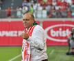 Tensiuni la CSKA Sofia după înfrângerea cu Sepsi: președintele a intrat în vestiar și și-a certat jucătorii » Ce a declarat antrenorul după meci