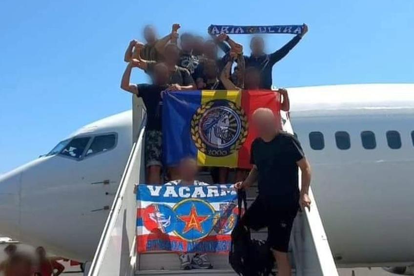 Galeria care o va însoți pe Farul în Armanie / Sursă foto: Facebook@ Ultras Style Steaua Bucuresti