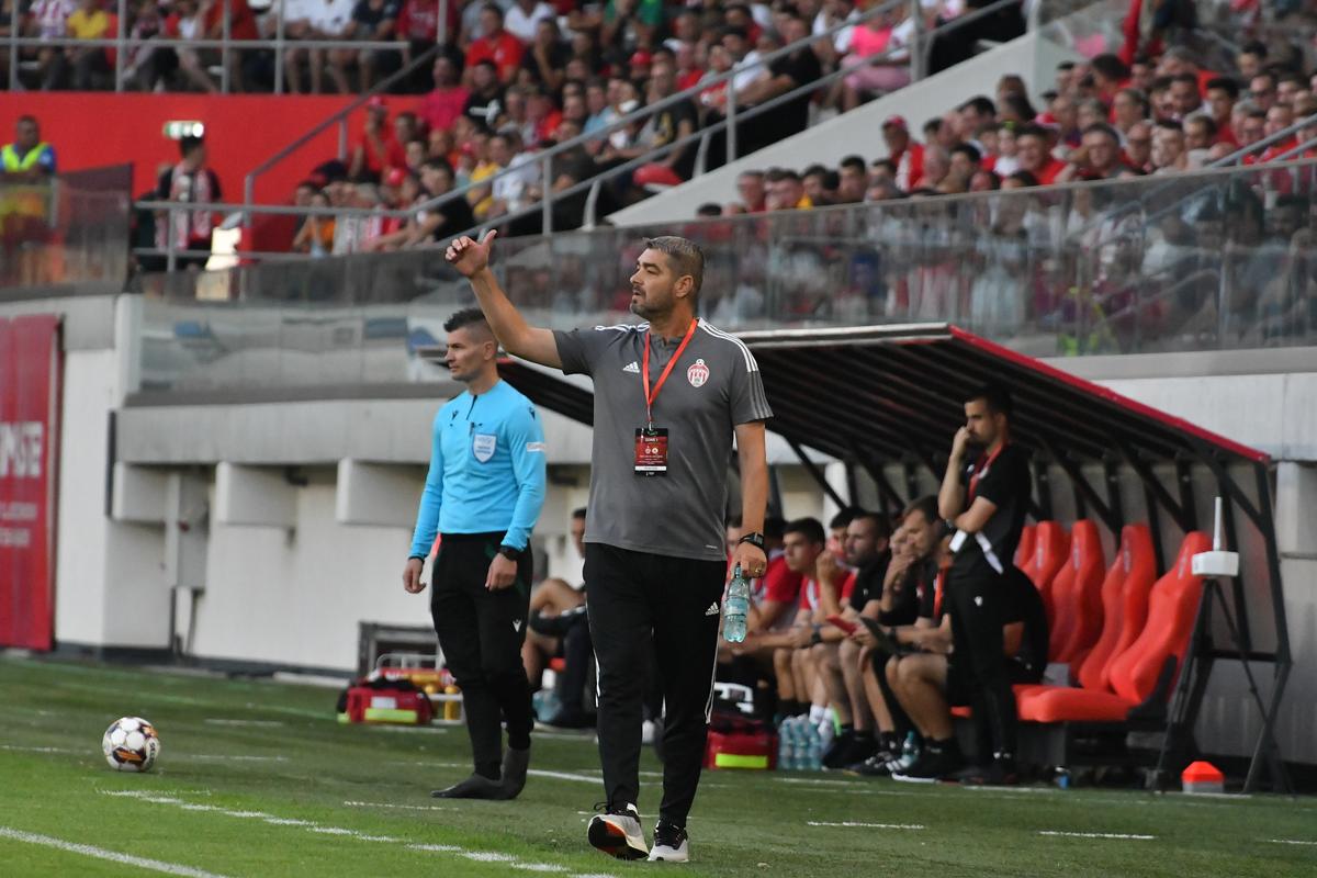 Tensiuni la CSKA Sofia după înfrângerea cu Sepsi: președintele a intrat în vestiar și și-a certat jucătorii » Ce a declarat antrenorul după meci