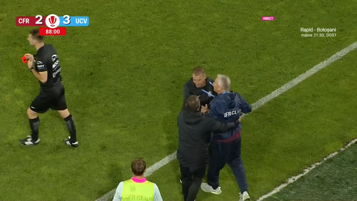 Dan Petrescu, trimis în tribune de Rareș Vidican într-un final incendiar în Gruia