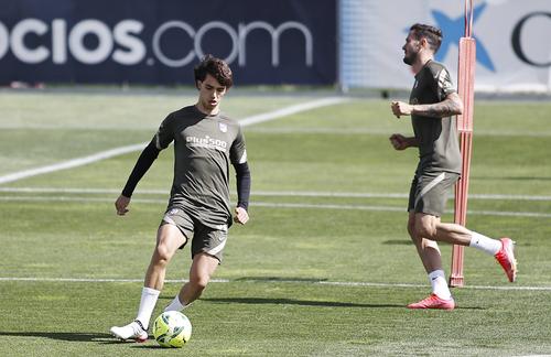 Joao Felix, criticat de Saul Niguez, fostul său coleg de la Atletico Madrid // FOTO: Imago Images