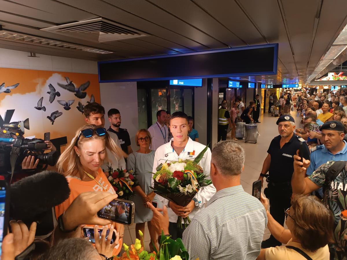 David Popovici, declarația serii pe aeroport: „Comentariile lui Emil Hossu-Longin...”