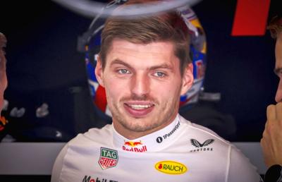 Max Verstappen intră astăzi într-un club select, al cărui fondator este Lewis Hamilton
