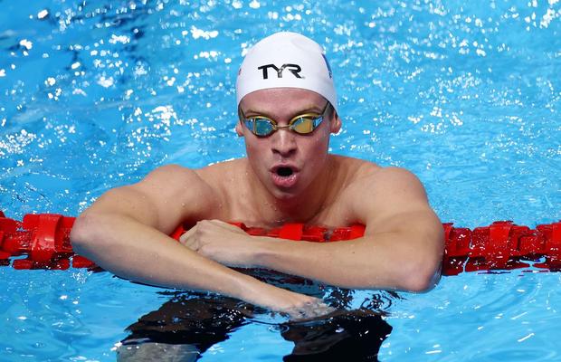 După cele 3 medalii cucerite la Mondiale, Leon Marchand rămâne extrem de motivat: „Încă am flacăra pentru înot, îl iubesc”