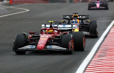 Max Verstappen și Lewis Hamilton au explicat incidentul de la Hungaroring: „S-a speriat și a ieșit de pe pistă”
