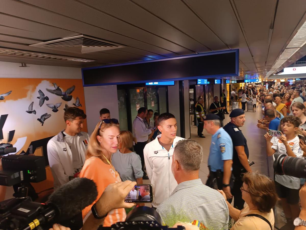David Popovici, declarația serii pe aeroport: „Comentariile lui Emil Hossu-Longin...”