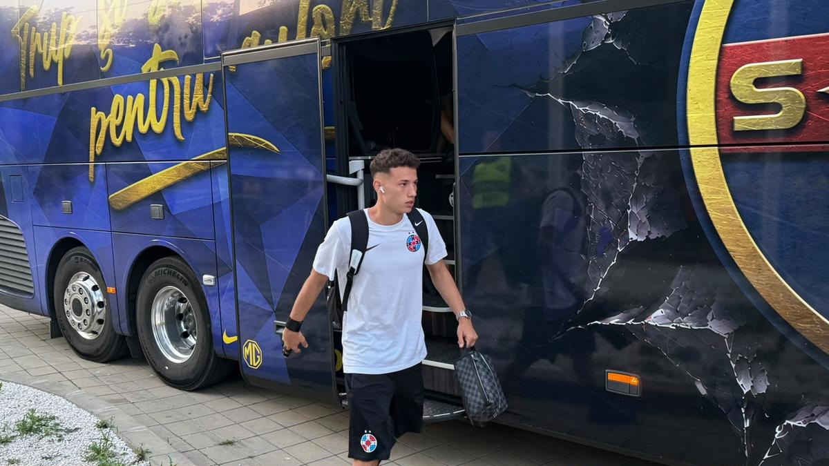 Înainte de FCSB - Farul, 3 august 2026