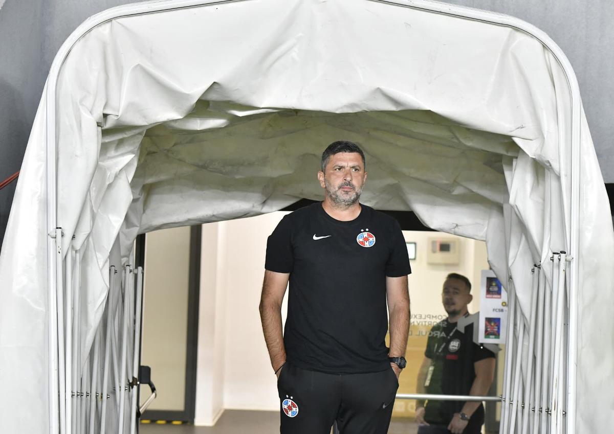 Înainte de FCSB - Farul, 3 august 2026