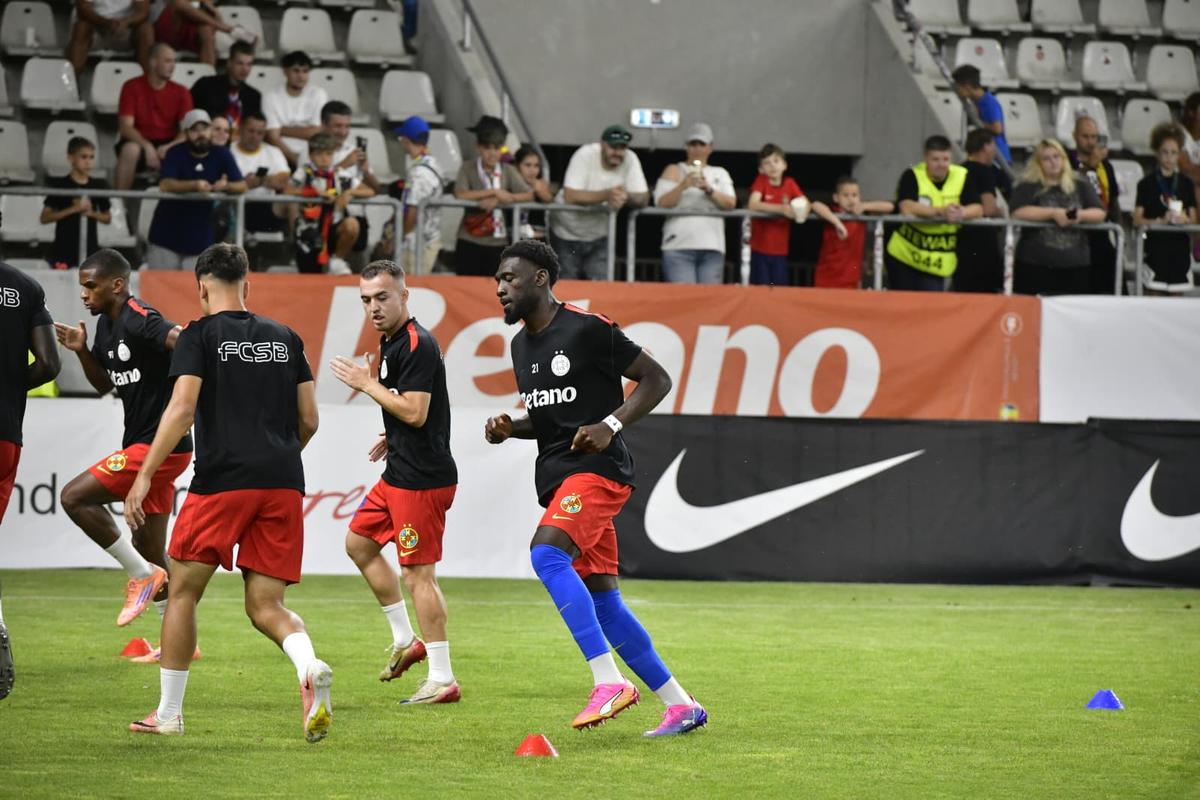Înainte de FCSB - Farul, 3 august 2026