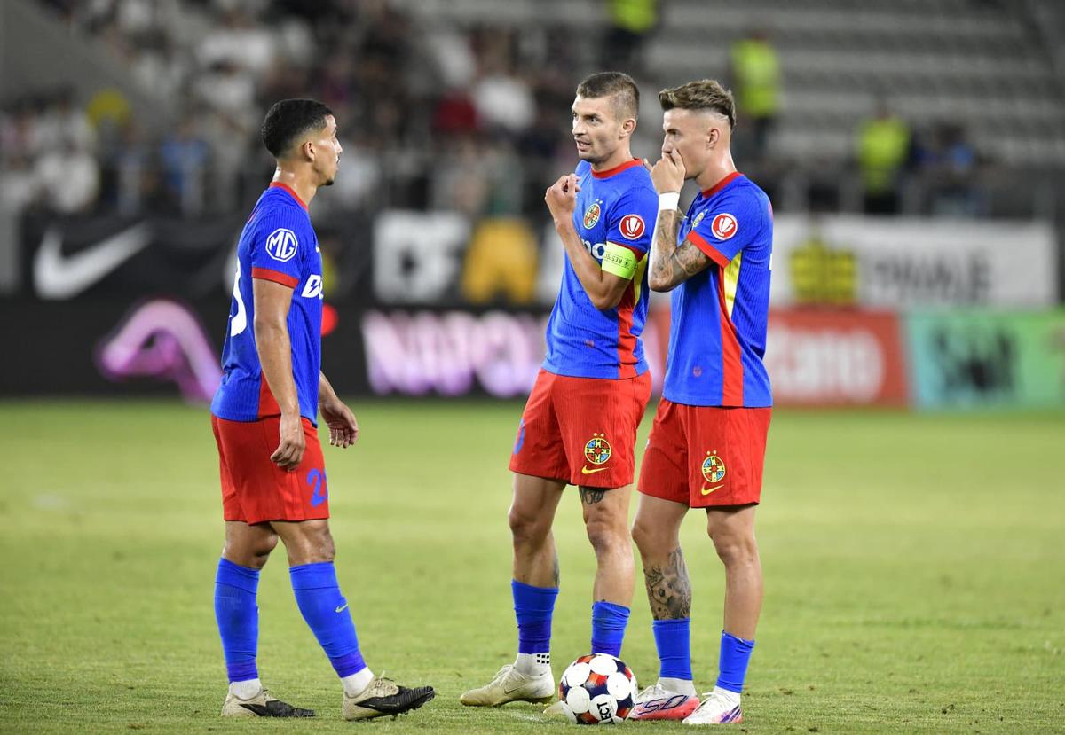 Gigi Becali „se lasă” iar de fotbal: „Am rămas înapoiat! Vând echipa și cu asta, basta!”