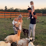 Ștefan Baiaram, relaxare alături de familie // foto: captură facebook @Cristina-Maria Baiaram