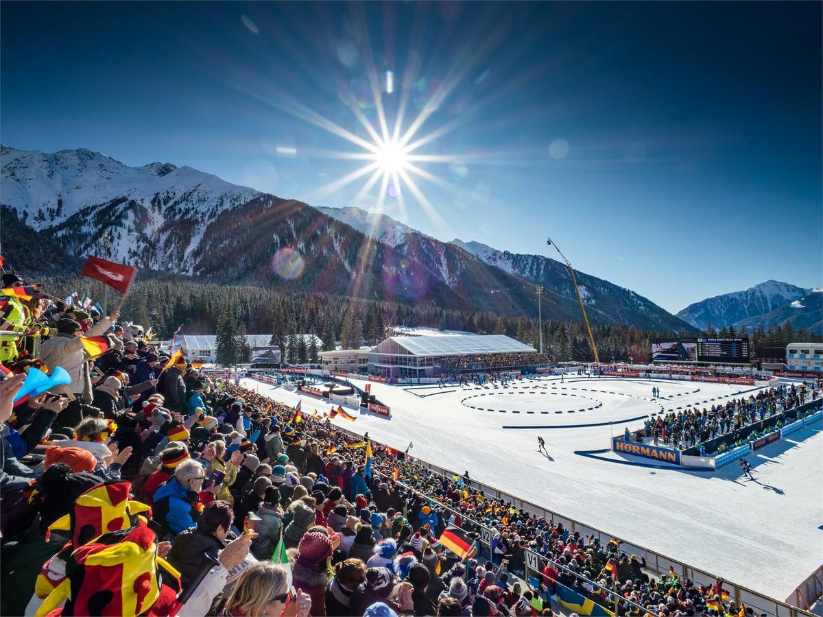 Stadionul olimpic, lovit de inundații devastatoare lângă granița cu Austria » Sportivii au scăpat la limită de o tragedie
