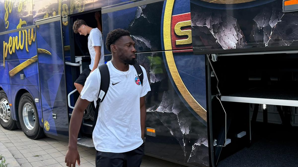 Înainte de FCSB - Farul, 3 august 2026