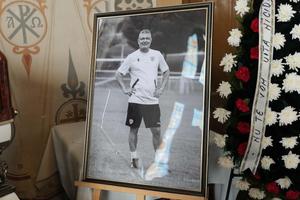 Situație dureroasă » Familia nu are unde să-l îngroape pe Constantin „Gogu” Covaciu: „Am primit un răspuns stupefiant de la Dinamo”