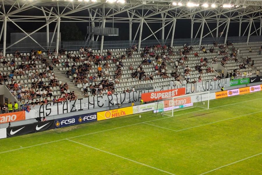 Spectacol în FCSB - Farul, pe Arcul de Triumf » Revenire în repriza secundă, după o ploaie de ocazii la ambele porți! Clasamentul în Superliga