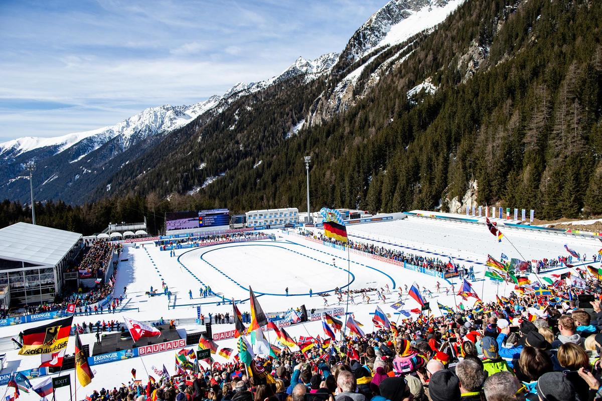 Stadionul olimpic, lovit de inundații devastatoare lângă granița cu Austria » Sportivii au scăpat la limită de o tragedie