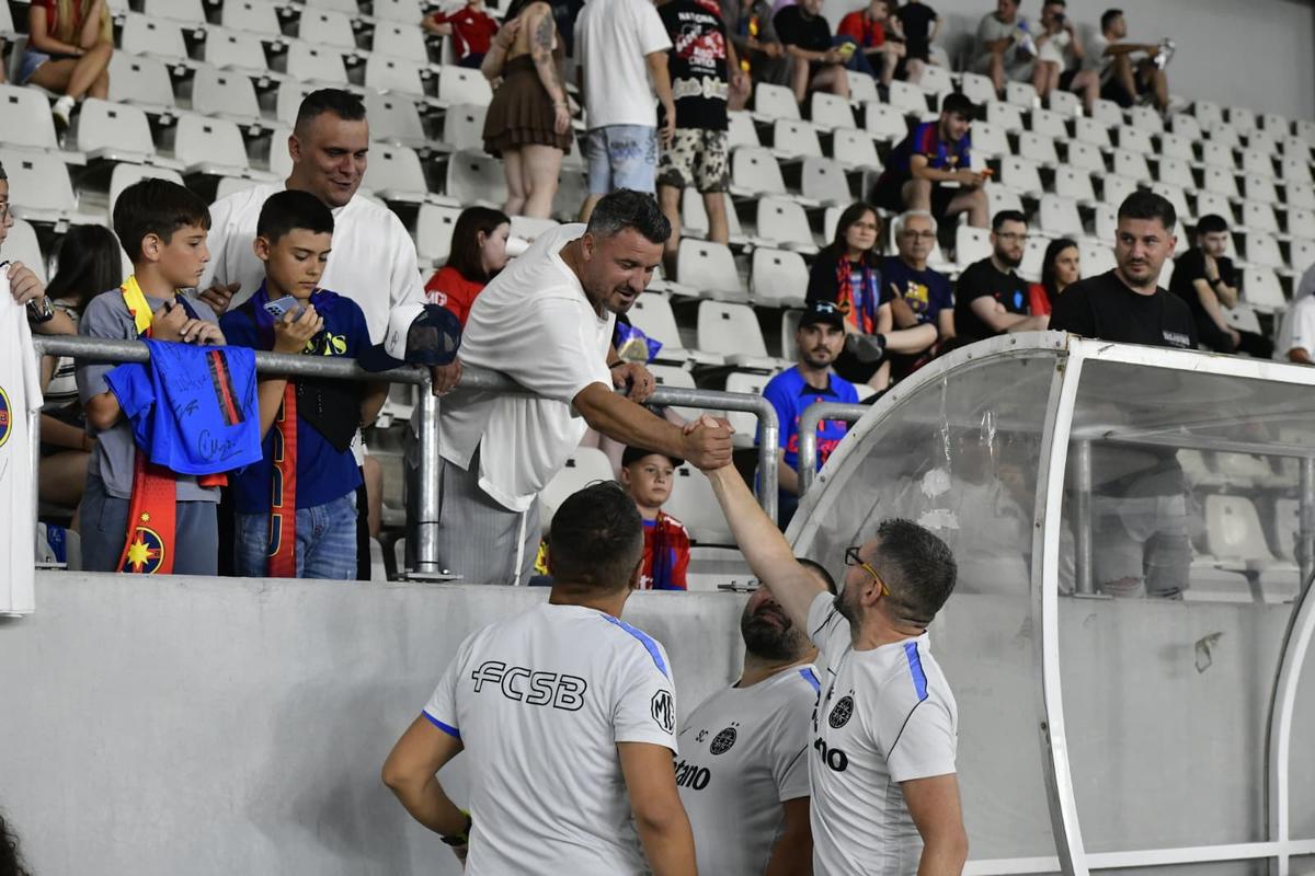 Înainte de FCSB - Farul, 3 august 2026