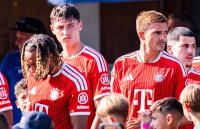 Fără precedent! Bayern scoate 4 vedete din lot pentru a le forța să plece