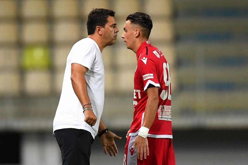 Patru jucători au fost puși de Cosmin Contra pe lista de transferuri