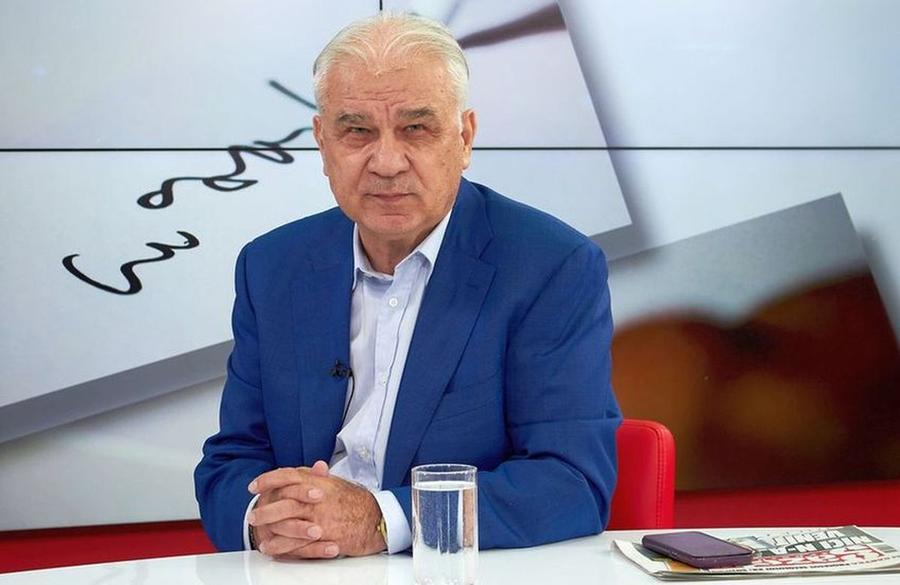 Anghel Iordănescu Anghel Iordănescu îl critică pe Dan Petrescu pentru tactica din meciul cu FCSB: „A negat și a refuzat fotbalul”