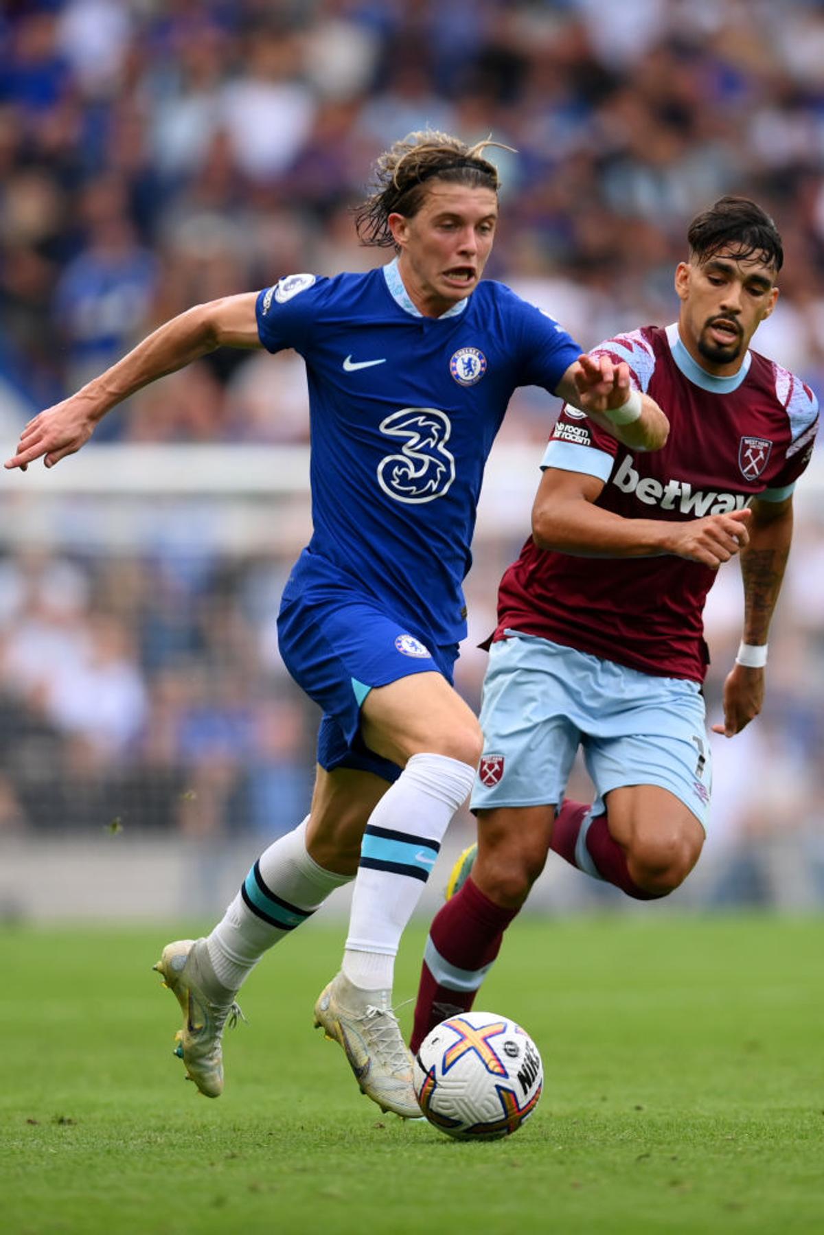 Iată ce o așteaptă pe FCSB: Chelsea, chinuită teribil de West Ham pe teren propriu! Tuchel, salvat de intervenția VAR