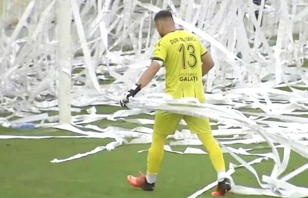 Suporterii au întârziat startul în Oțelul Galați - Poli Timișoara, meciul zilei din Liga 2