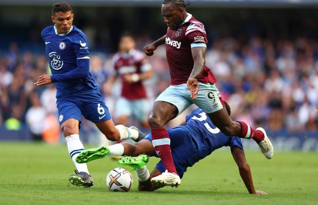 Iată ce o așteaptă pe FCSB: Chelsea, chinuită teribil de West Ham pe teren propriu! Tuchel, salvat de intervenția VAR